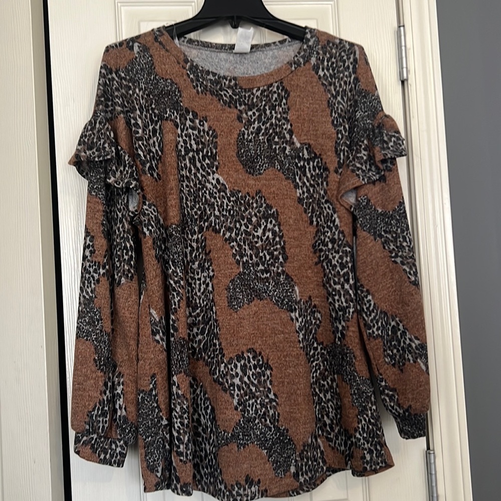 Tunic top size small